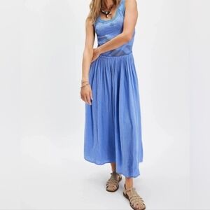 FREE PEOPLE Pearl Floral Maxi dress in Blue Sz XS NWT $198